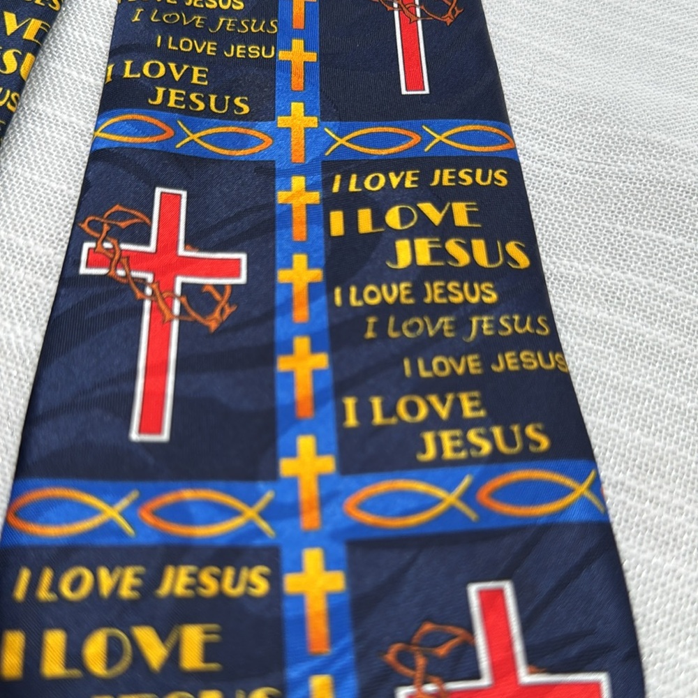 Men’s necktie  Religious Themed I love Jesus….NWOT - Picture 3 of 5